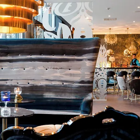 ワン ゼンドリンガー トール 3* ミュンヘン