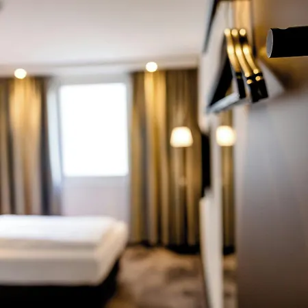 One Muenchen-sendlinger Tor 酒店 3*